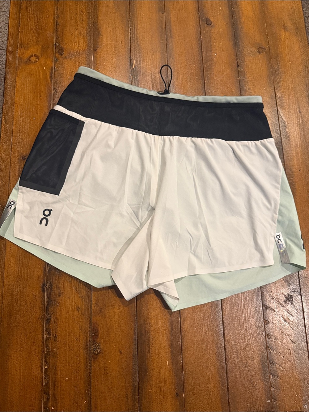 On Running Lightweight Women's 2-in-1 Running Shorts (White/Mint) - Size Small